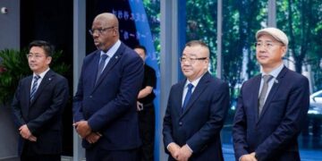 Botswana Courts Chinese Investors